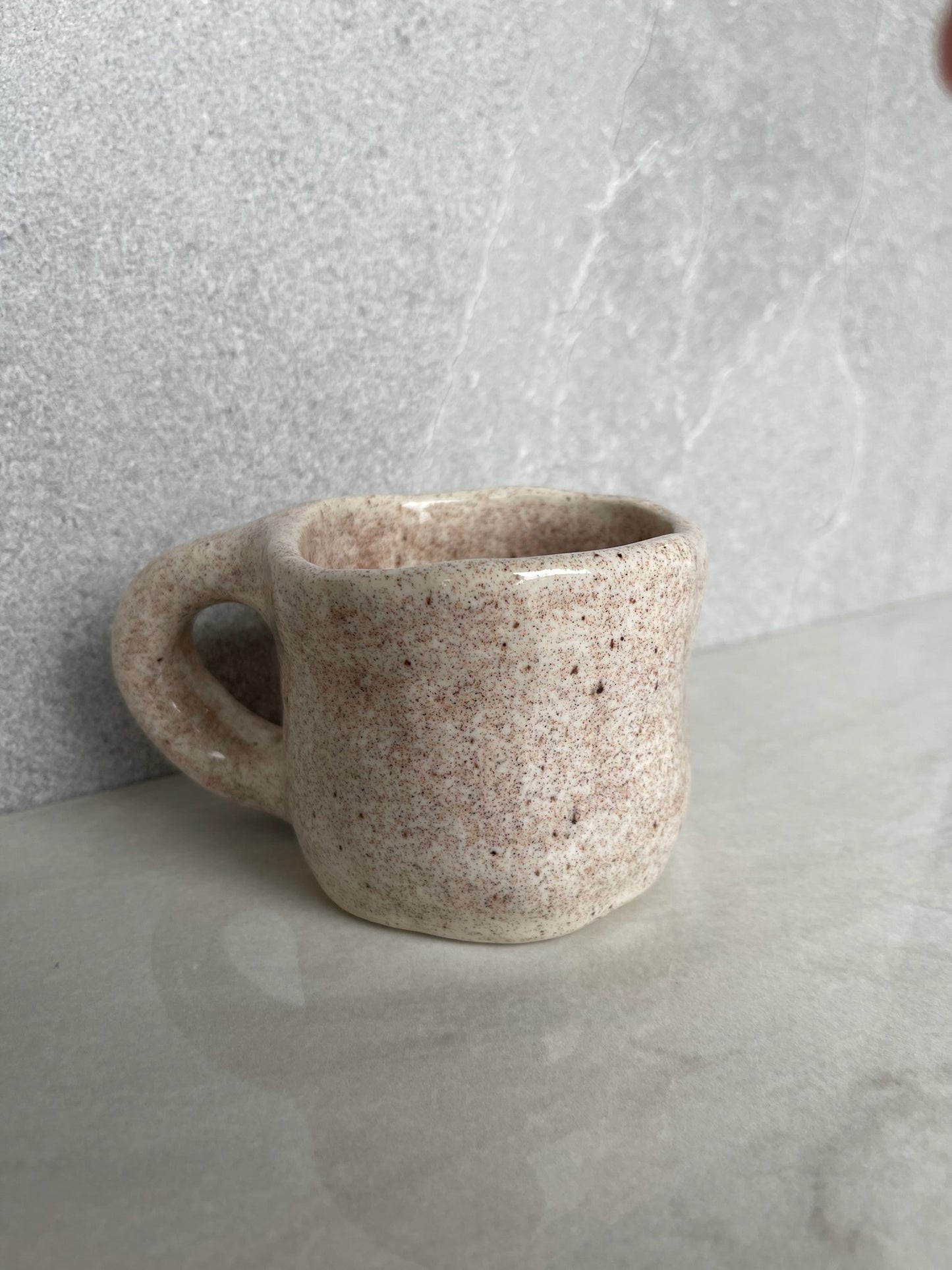 Pinched - Sandy Speckle Mini Mug